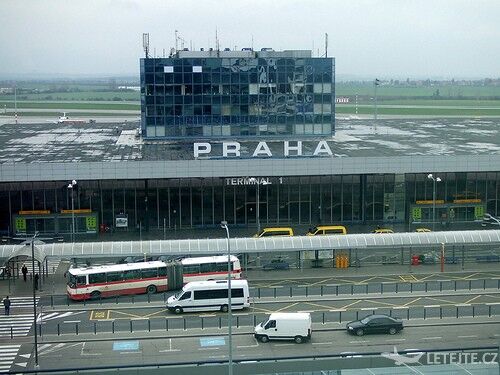 Letisko Praha Ruzyně, autor: grahamc99