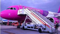 Wizz Air, letecká spoločnosť v ružovom kabáte