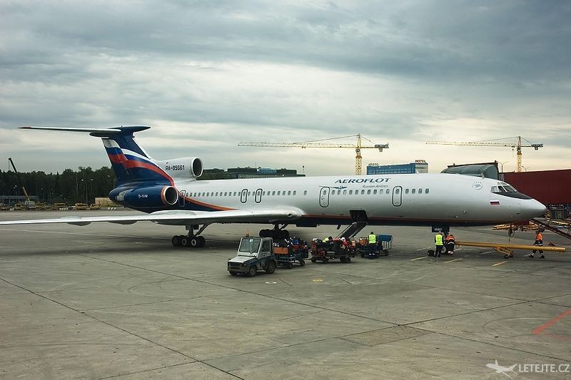 Tupolev TU-154, autor: Dmitry A. Mottl