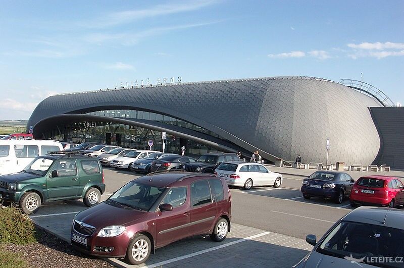 Hlavný terminál pochádza z dielne uznávaného brnenského architekta Petra Parolka, autor: Karel x