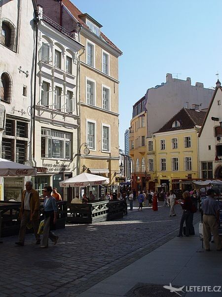 Hlavné mesto Tallinn nápadne pripomína Prahu, autor: Litschi