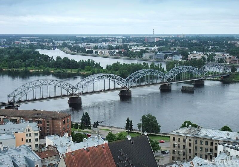 Hlavné mesto Riga je hlboko zasiahnuté ekonomickou krízou, autor: Nikater
