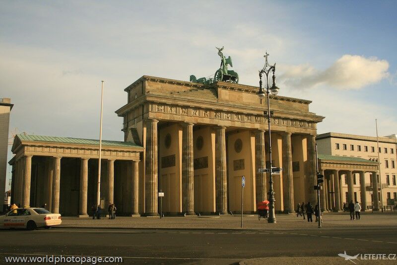 Brandenburská brána je dominantou Berlína, autor: michael sikov