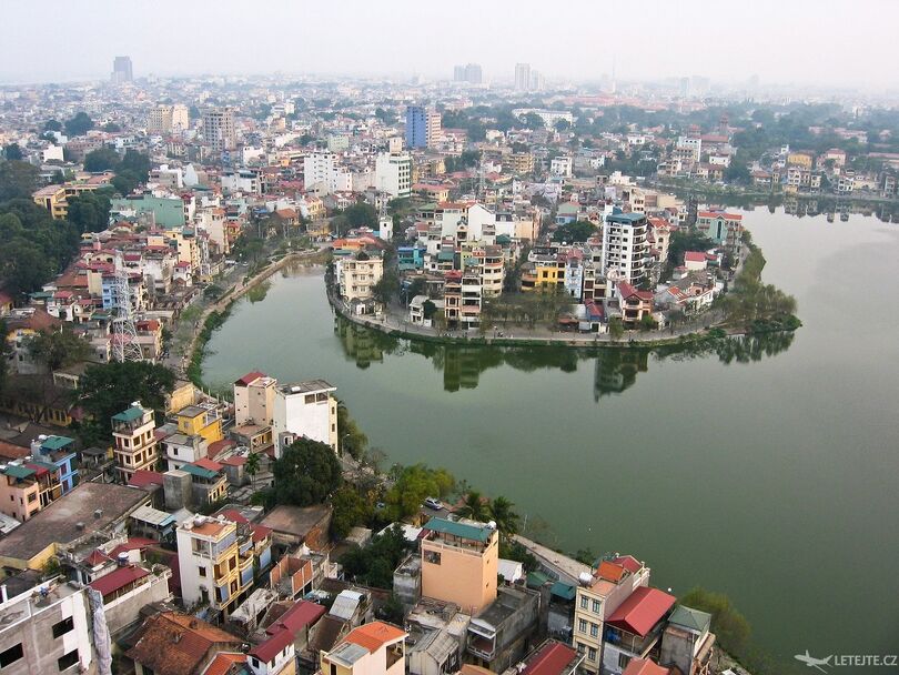 Mesto Hanoi sa rozkladá pozdĺž oboch brehov Červenej rieky, autor: Rachel Chamber