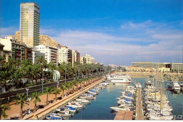 Alicante je miestom kultúry, histórie a krásneho počasia, autor: persephone