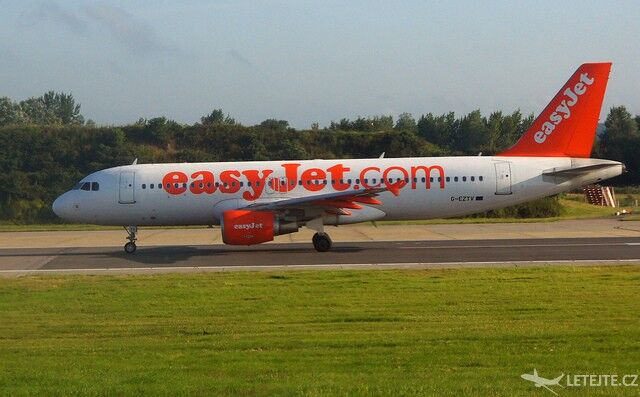 S Easy jet až do 122 destinácií, autor: HHA124L